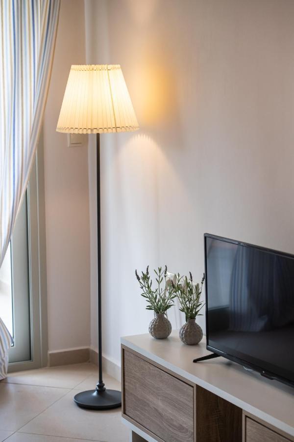 La Strada Apartment Lefkada City Екстер'єр фото